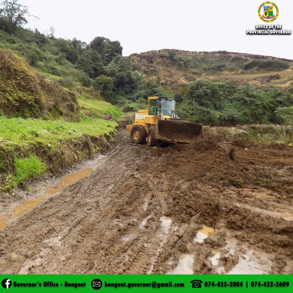 Clearing of the 2-km J2017-Badayan-Awmil-Pugo-Sinto-BPI Lam-ayan Road in Buguias, Benguet 3