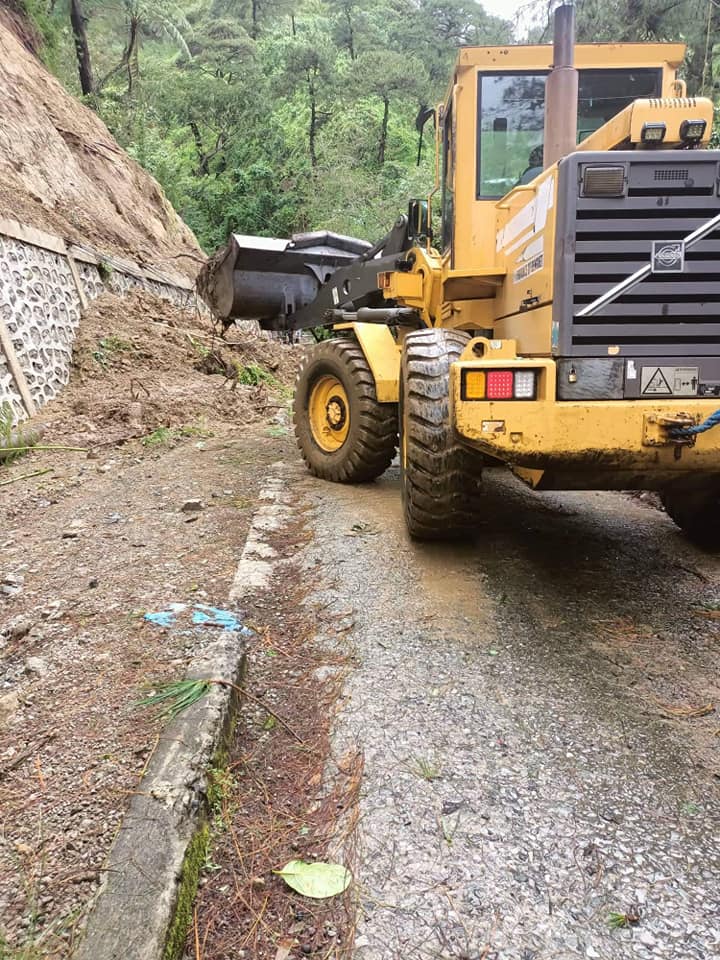 Road Clearing Operation along Capitol-Bineng Road in La Trinidad 2