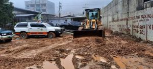 Clearing Operation at Km. 4 La Trinidad, Benguet