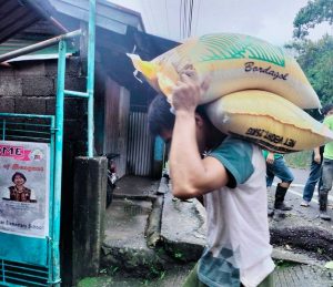 Delivery of 3 cavans of rice and a box of canned goods in Banangan, Sablan, Benguet