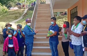 Governor Dr. Melchor Daguines Diclas leads the simple turn-over ceremony for the recently completed Barangay Health Station project in Eddet, Kabayan
